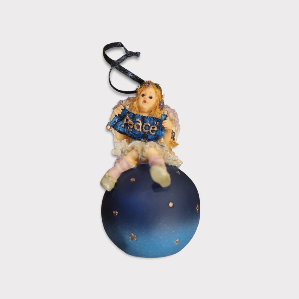 Boyds bear‎ folkstone Olivia ornament